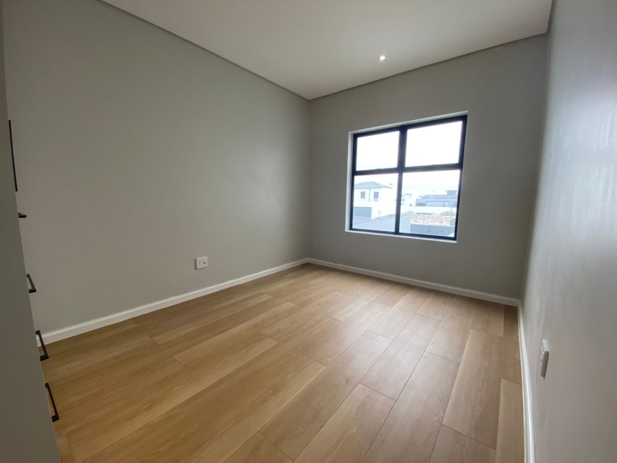 4 Bedroom Property for Sale in Sandown Western Cape